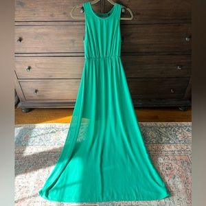 Green cross-cross backed maxi dress